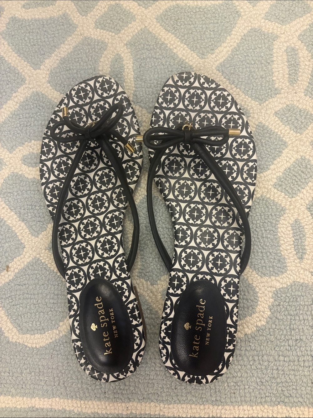 kate spade Black & White Geometric Bow Thong Sandals